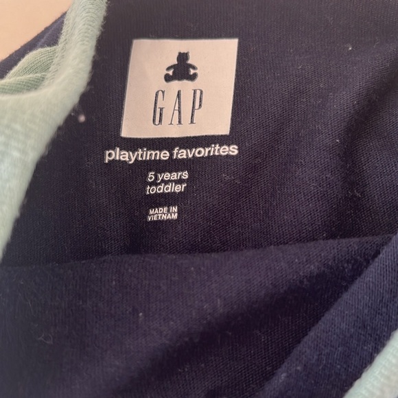 Gap Logo Shirt - Picture 3 of 5